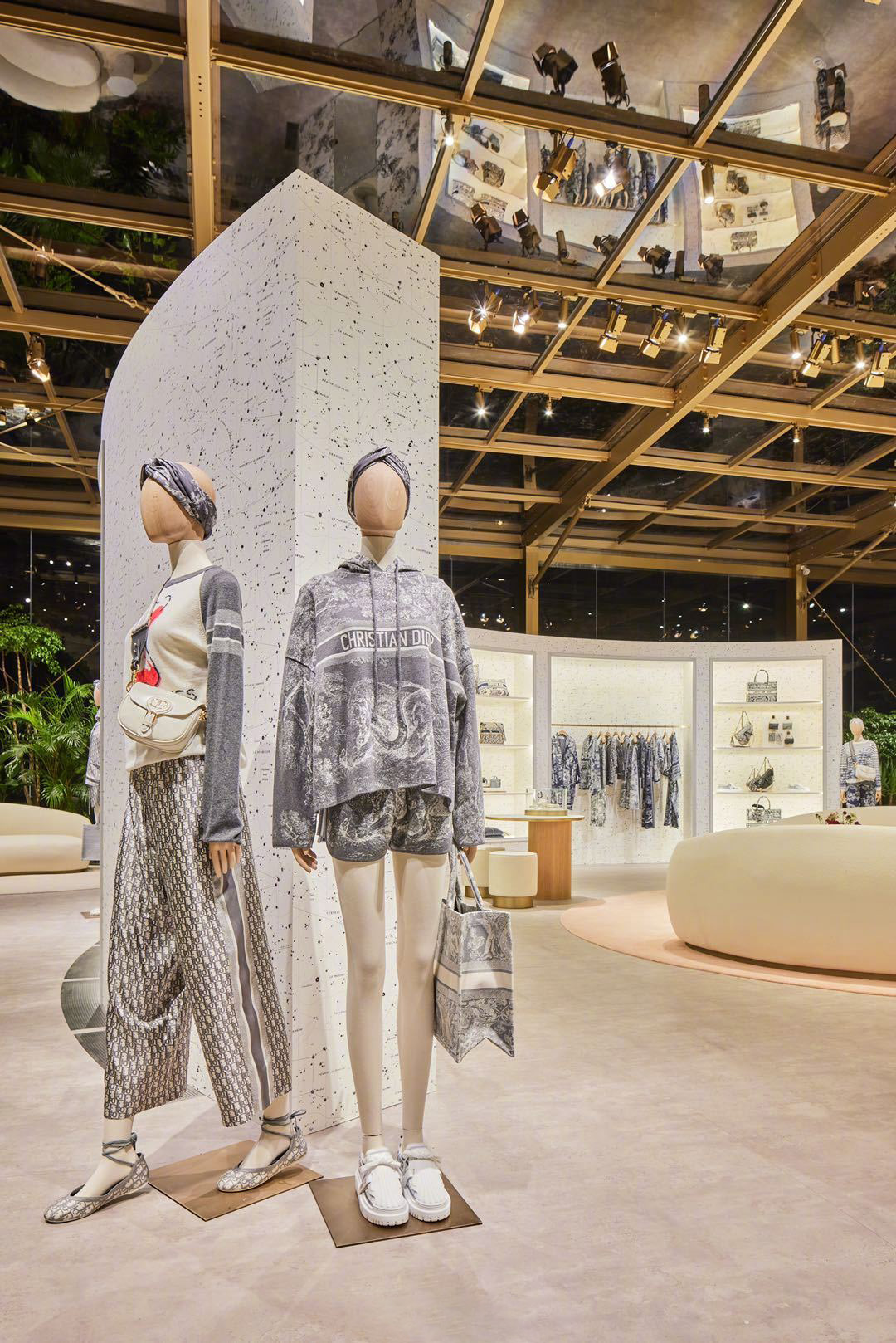 DIOR CHEZ MOI限时精品店开幕酒会