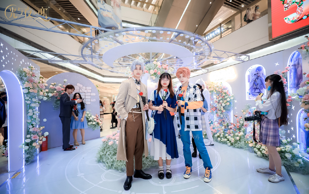 《光与夜之恋》大型恋爱互动展