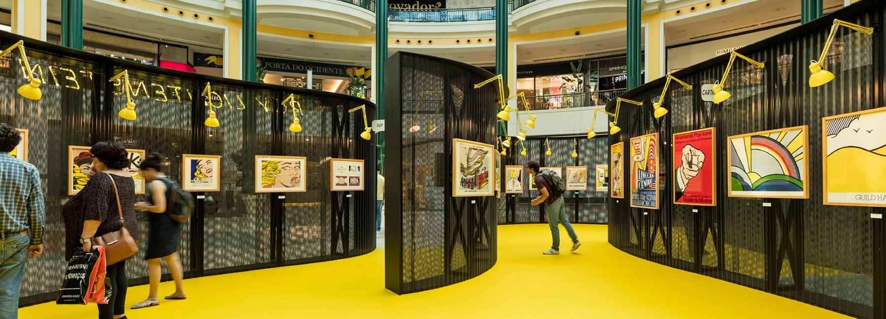 李奇登斯坦展览设计临时画廊