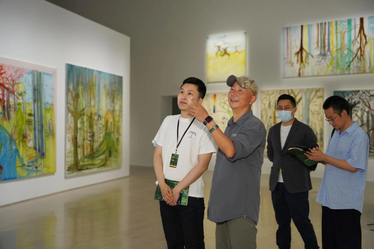 「树，树 Trees」艺术展览