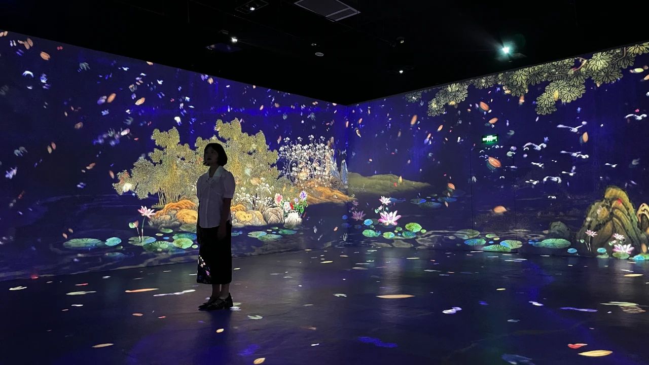 行走的故宫文化--故宫石渠宝笈绘画数字科技展
