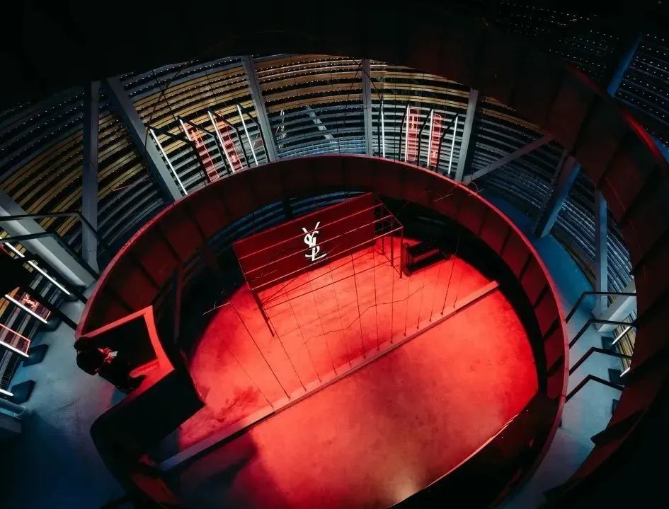 YSL美妆无界空间