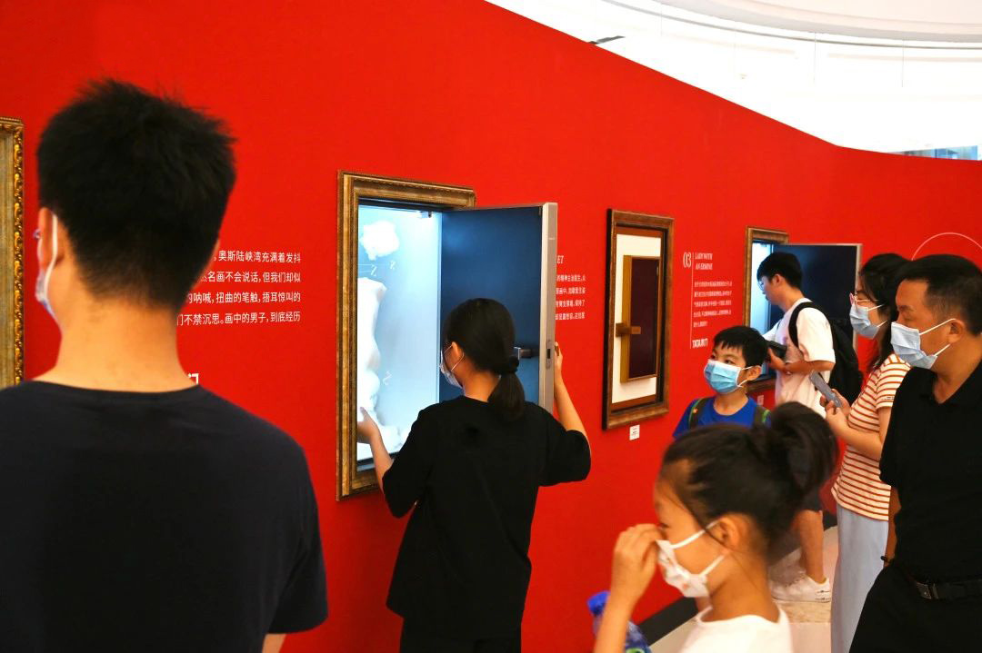 TATA木门《名画前传》互动艺术展