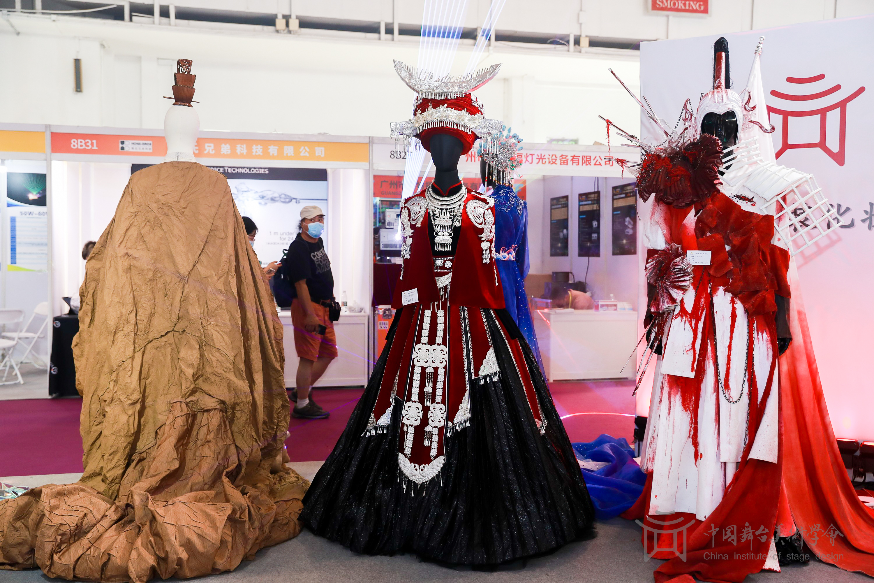 一起云看展：《第四届中国舞台美术展》