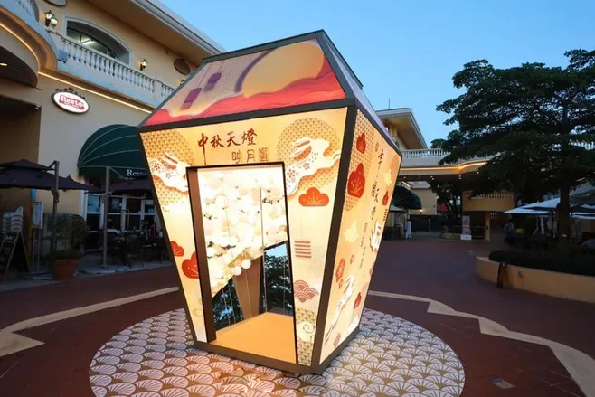 中秋节，与其赏月不如“探”月