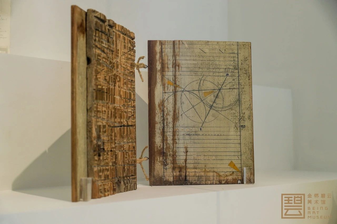 国内首个艺术家手作书沉浸式展览