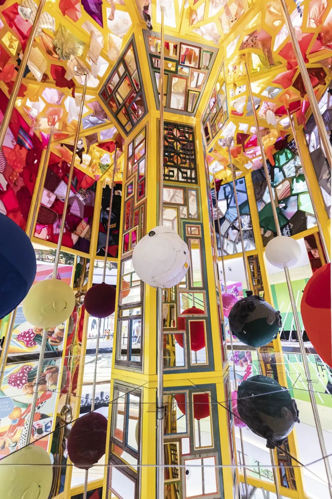 “SUNIVERSE日心说”主题艺术展 