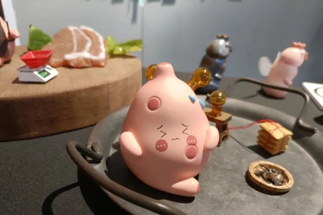 青年艺术联展「沸腾·爬梯儿」