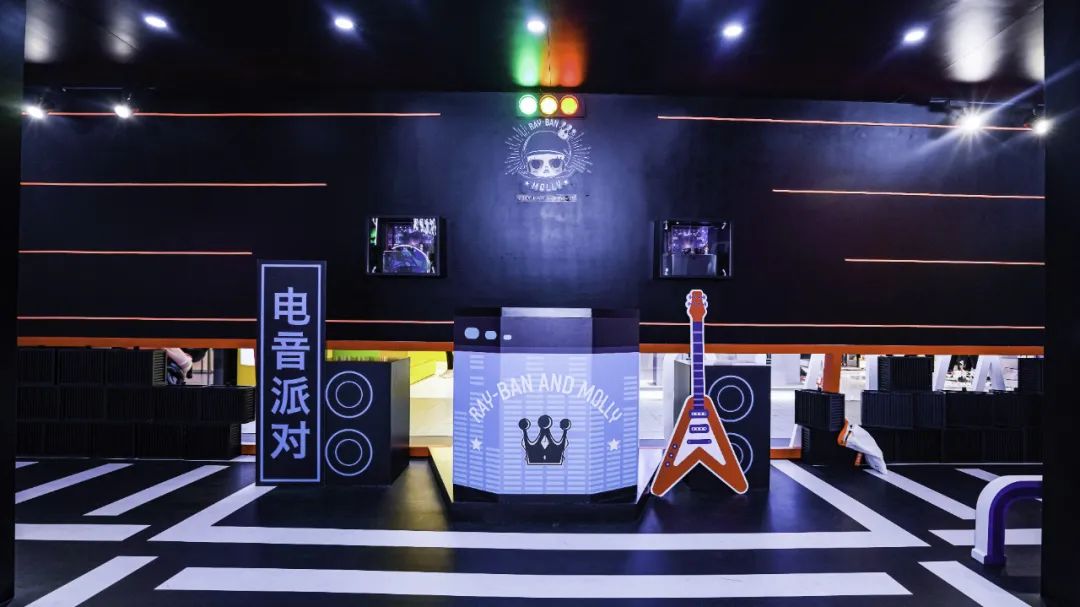 雷朋·泡泡玛特联名快闪店