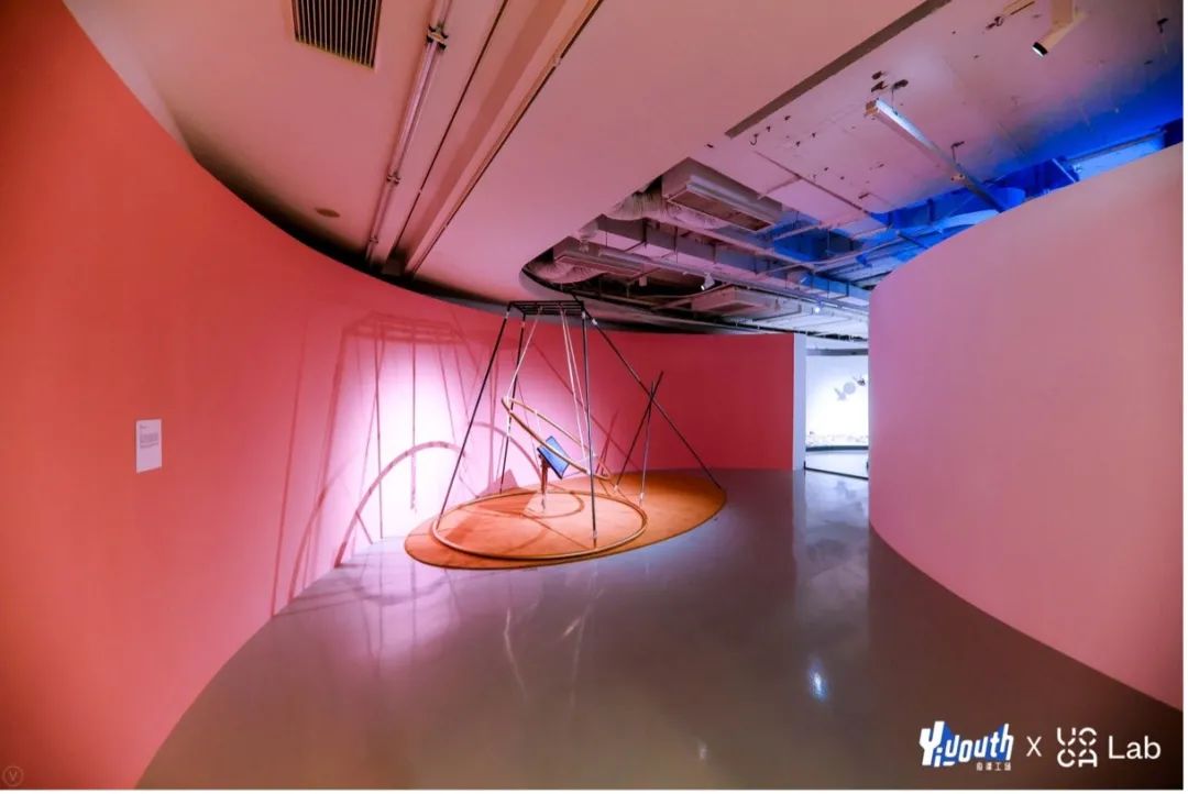 「浪潮与浪潮」跨媒介青年潮流艺术展览