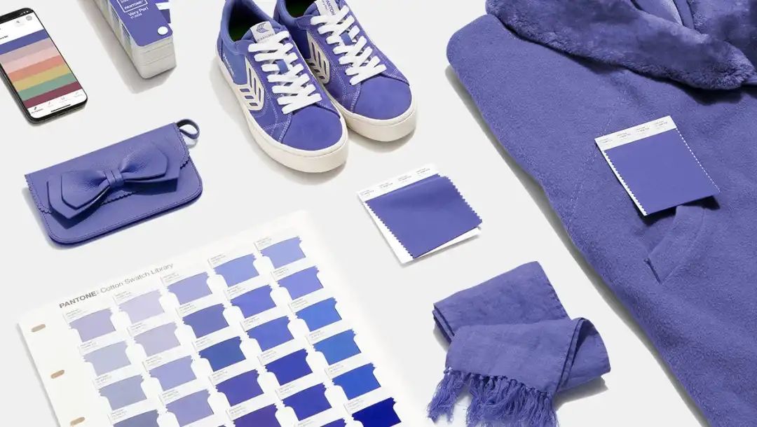 PANTONE 17-3938，2022年年度色彩风向标