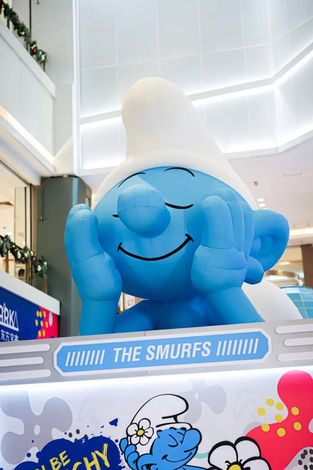 《THE SMURFS蓝精灵蓝色潮流工厂》全国首展