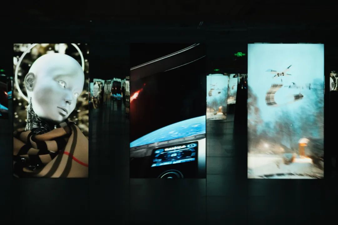 Burberry 博界「交融边界」展览
