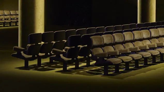 【米兰时装周】Prada 2022 秋冬时装秀