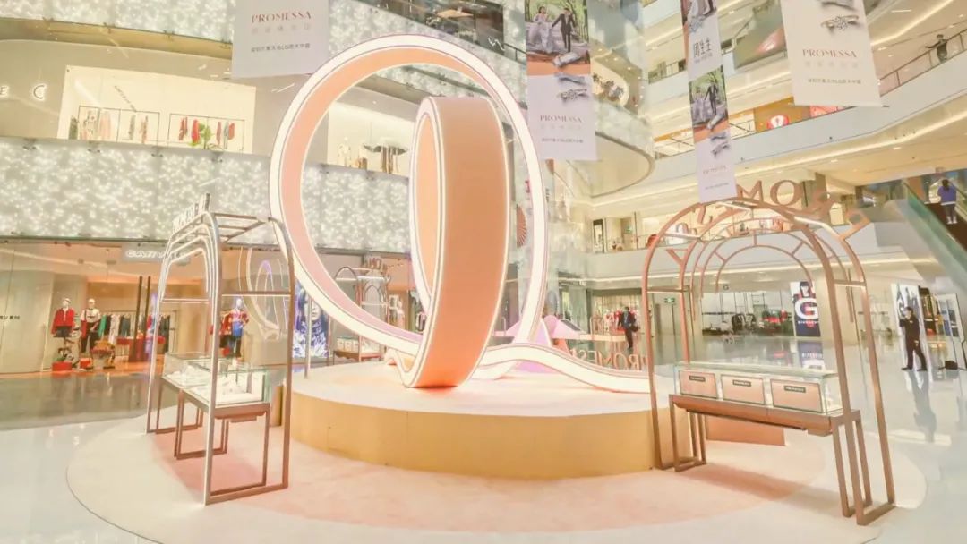 周生生PROMESSA甜度体验快闪活动策划打造巨型同心结装置，超吸睛 美陈网站 美陈前沿 