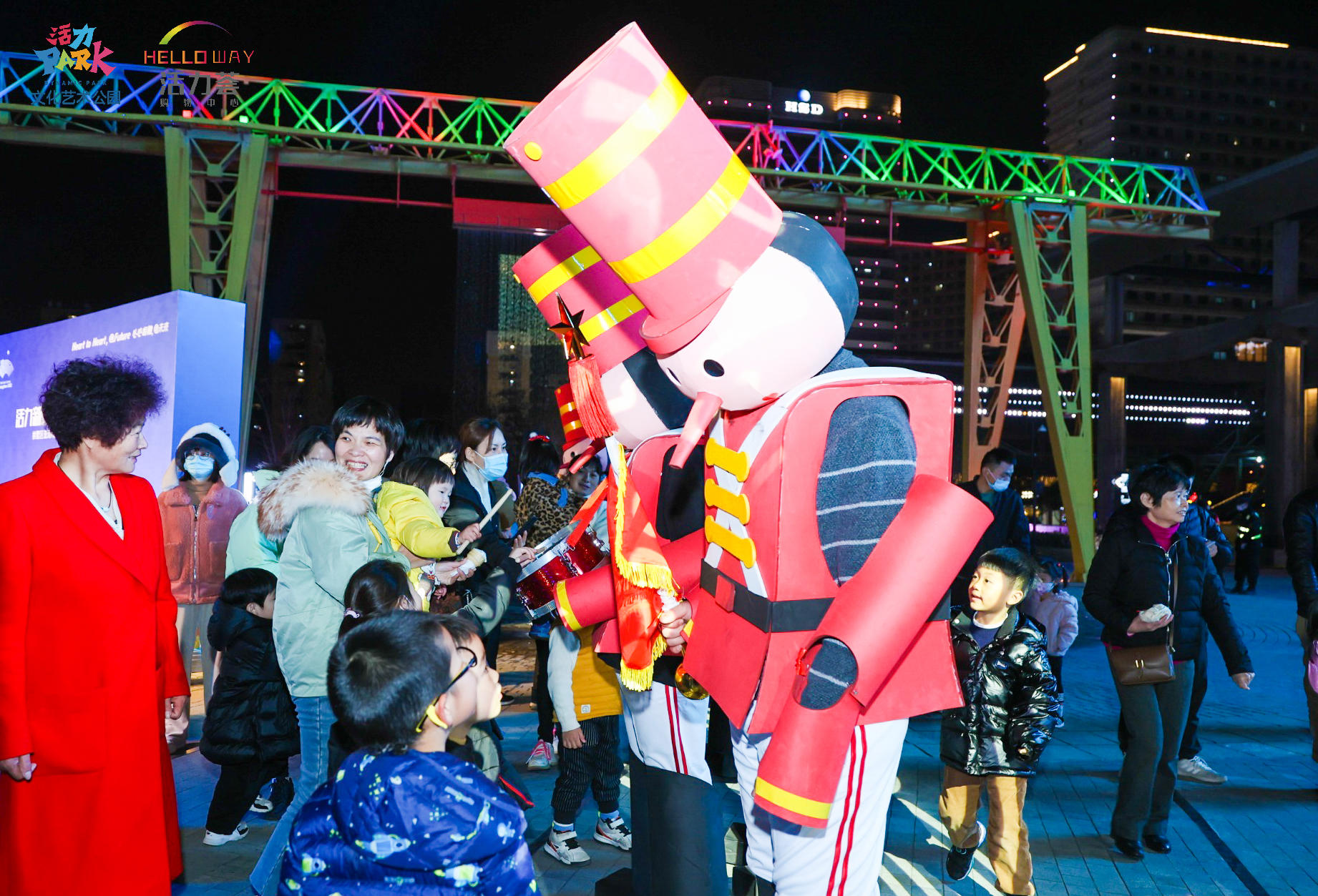 15米巨型许愿树的圣诞活动策划以一场星光绮遇季打开序幕 美陈网站 美陈前沿 