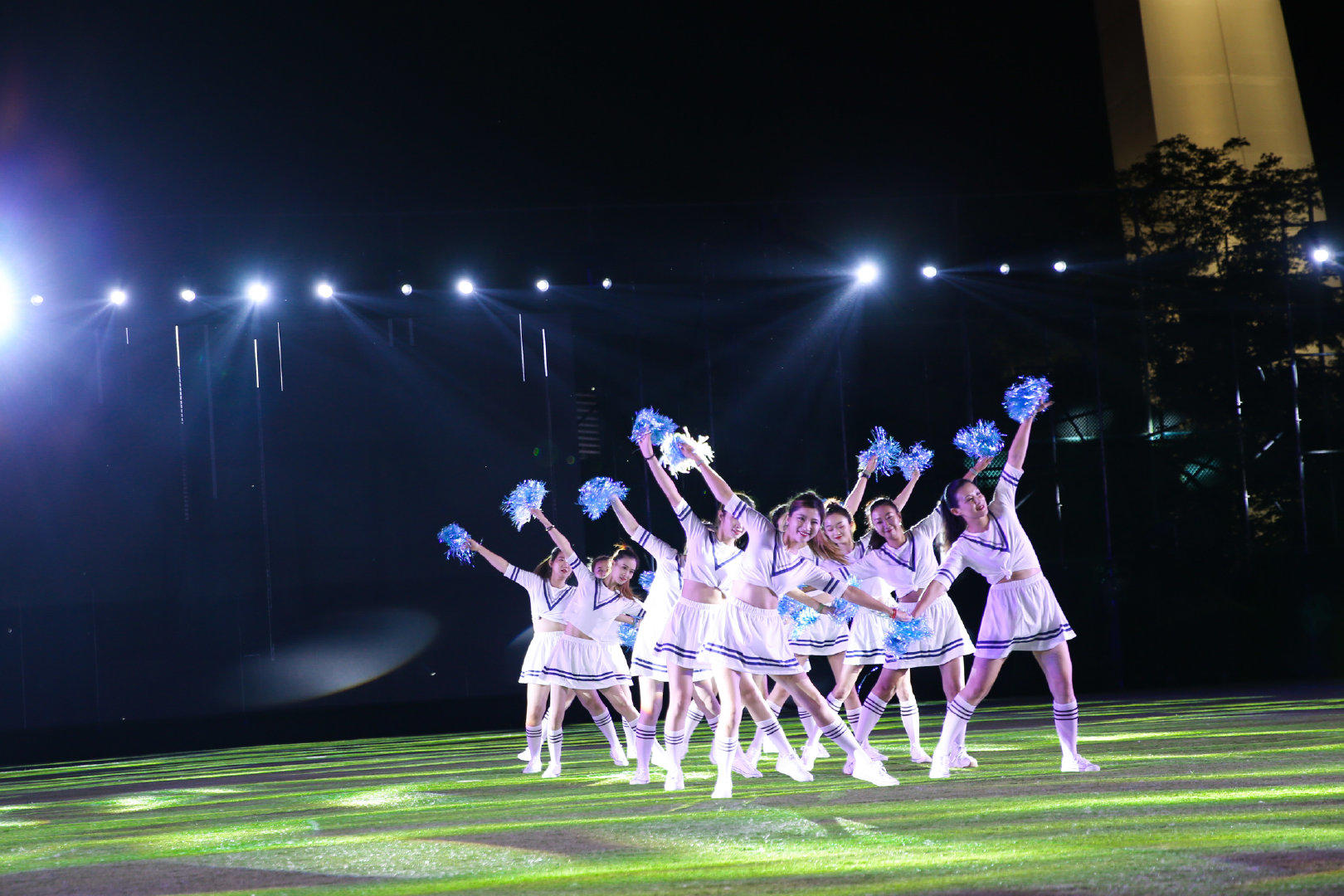 沃尔沃新款XC60发布会活动策划办成了一场足球赛，造势欧洲杯 美陈网站 美陈前沿 