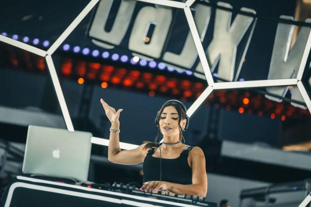 沃尔沃新款XC60发布会活动策划办成了一场足球赛，造势欧洲杯 美陈网站 美陈前沿 