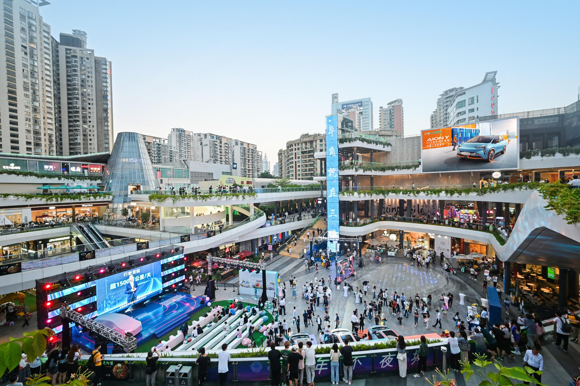 埃安AION Y深圳上市发布会活动策划变身Z世代种草机，酷！ 美陈网站 美陈前沿 