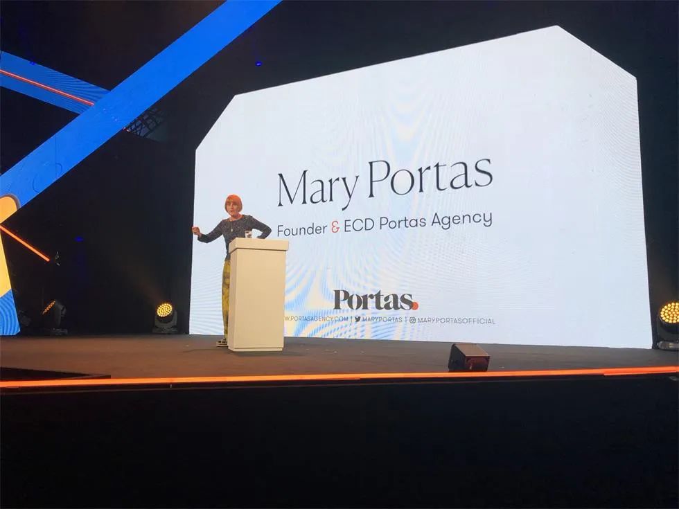 短期住宿峰会活动策划了内容丰富的座谈会，其舞美设计酷炫得不要不要的 美陈网站 美陈前沿 