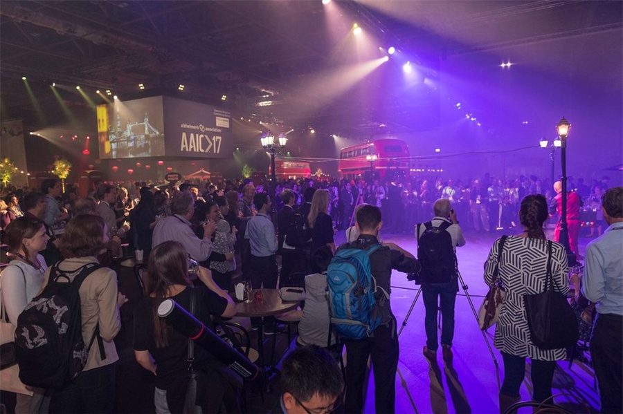 据说这场国际会议活动策划改造的体验区很有趣，标识性很明显 美陈网站 美陈前沿 