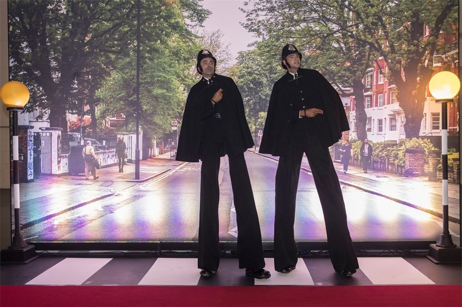 据说这场国际会议活动策划改造的体验区很有趣，标识性很明显 美陈网站 美陈前沿 