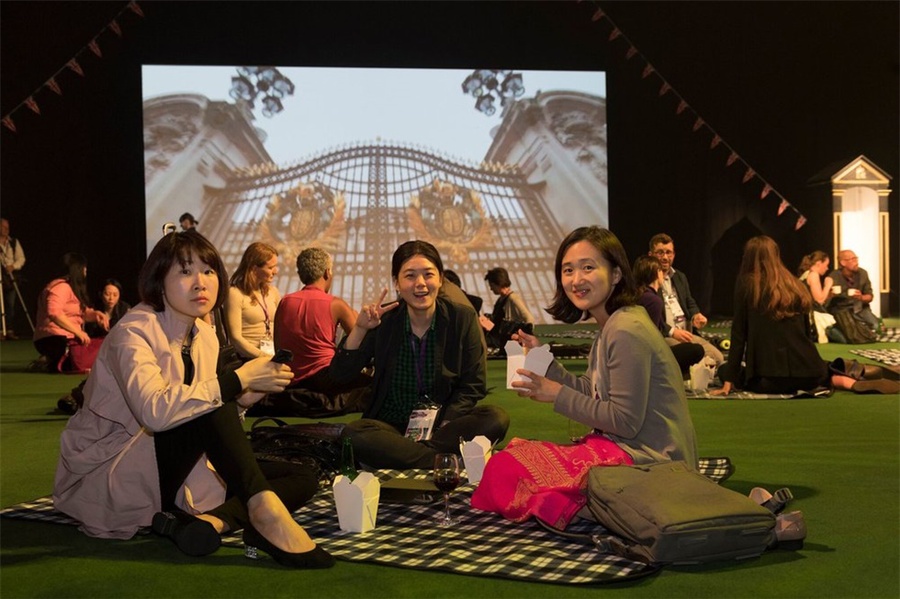 据说这场国际会议活动策划改造的体验区很有趣，标识性很明显 美陈网站 美陈前沿 