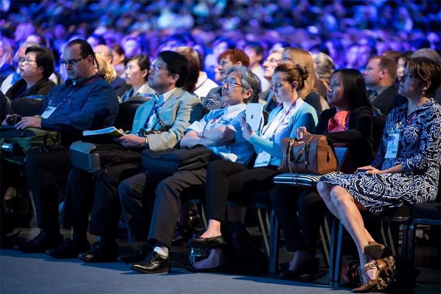 据说这场国际会议活动策划改造的体验区很有趣，标识性很明显 美陈网站 美陈前沿 
