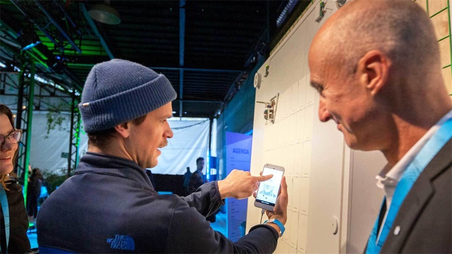 谷歌加拿大「北行」技术峰会活动策划的游乐场成了最受欢迎场所 美陈网站 美陈前沿 