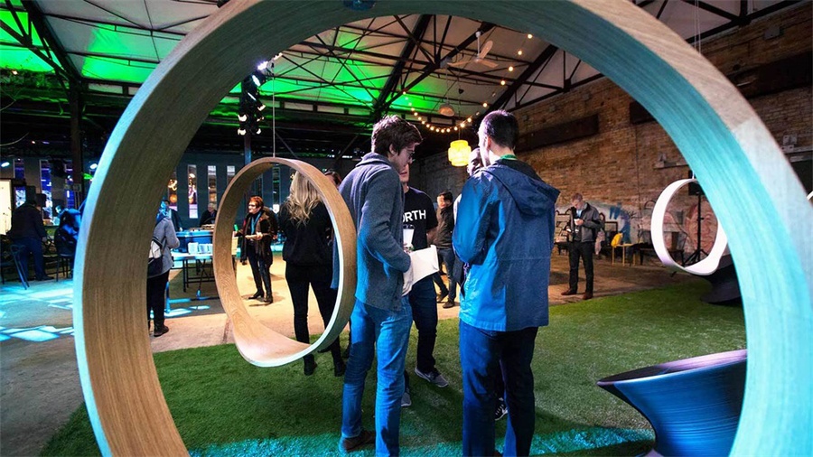 谷歌加拿大「北行」技术峰会活动策划的游乐场成了最受欢迎场所 美陈网站 美陈前沿 