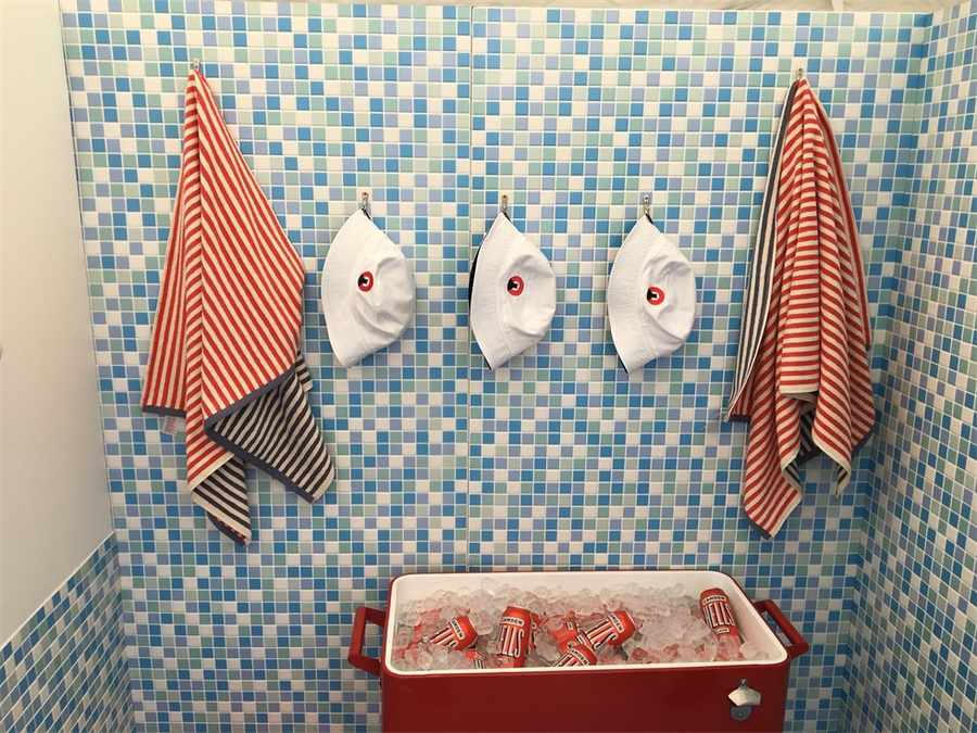 卡姆登镇啤酒「新鲜地狱」泳池派对活动策划引起的躁动真不小 美陈网站 美陈前沿 