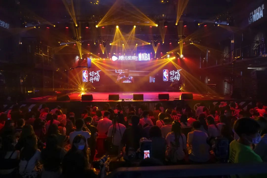 和NBA、腾讯视频携手打造的这场线下球迷嘉年华活动策划超燃的 美陈网站 美陈前沿 