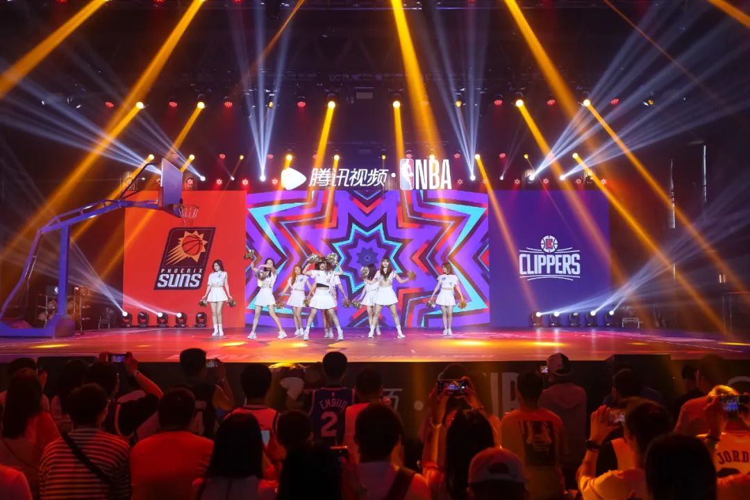 和NBA、腾讯视频携手打造的这场线下球迷嘉年华活动策划超燃的 美陈网站 美陈前沿 