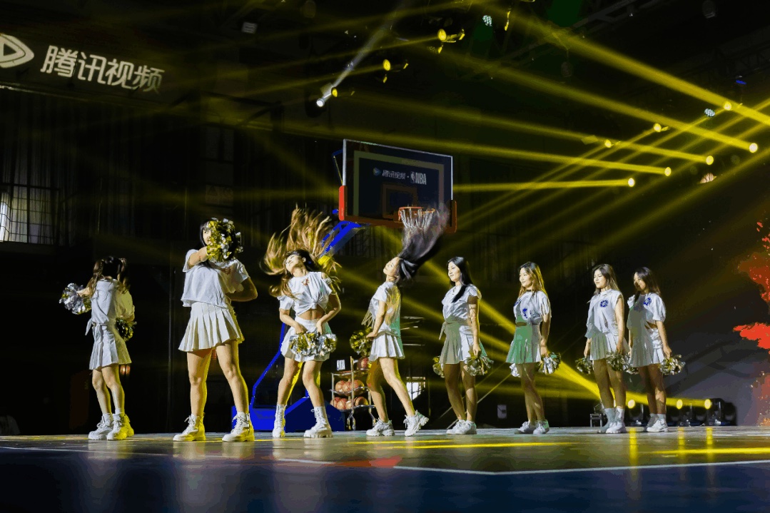 和NBA、腾讯视频携手打造的这场线下球迷嘉年华活动策划超燃的 美陈网站 美陈前沿 