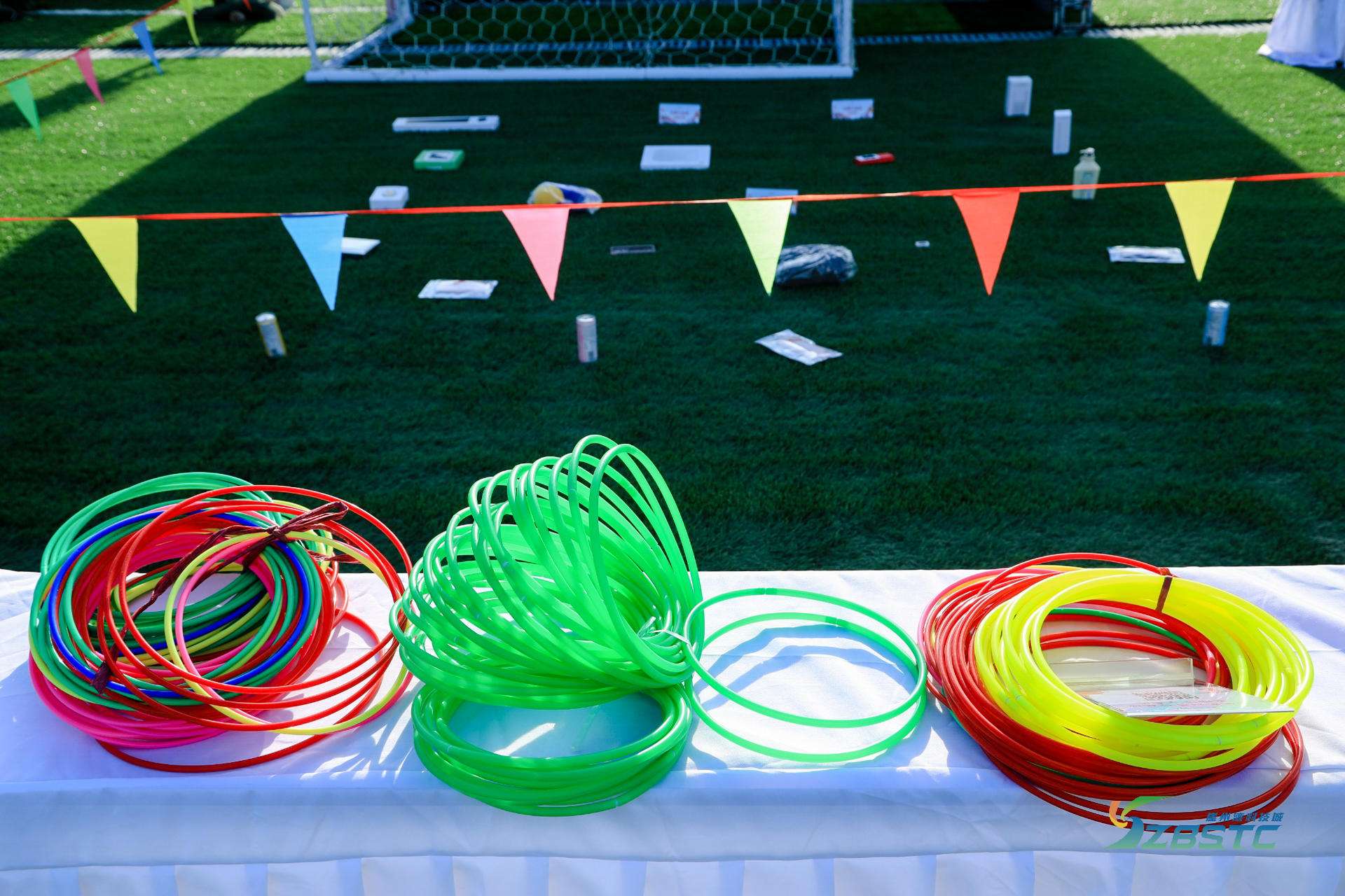 「守一生时光 寻四季花开」主题青春汇活动策划仿佛户外婚礼现场 美陈网站 美陈前沿 