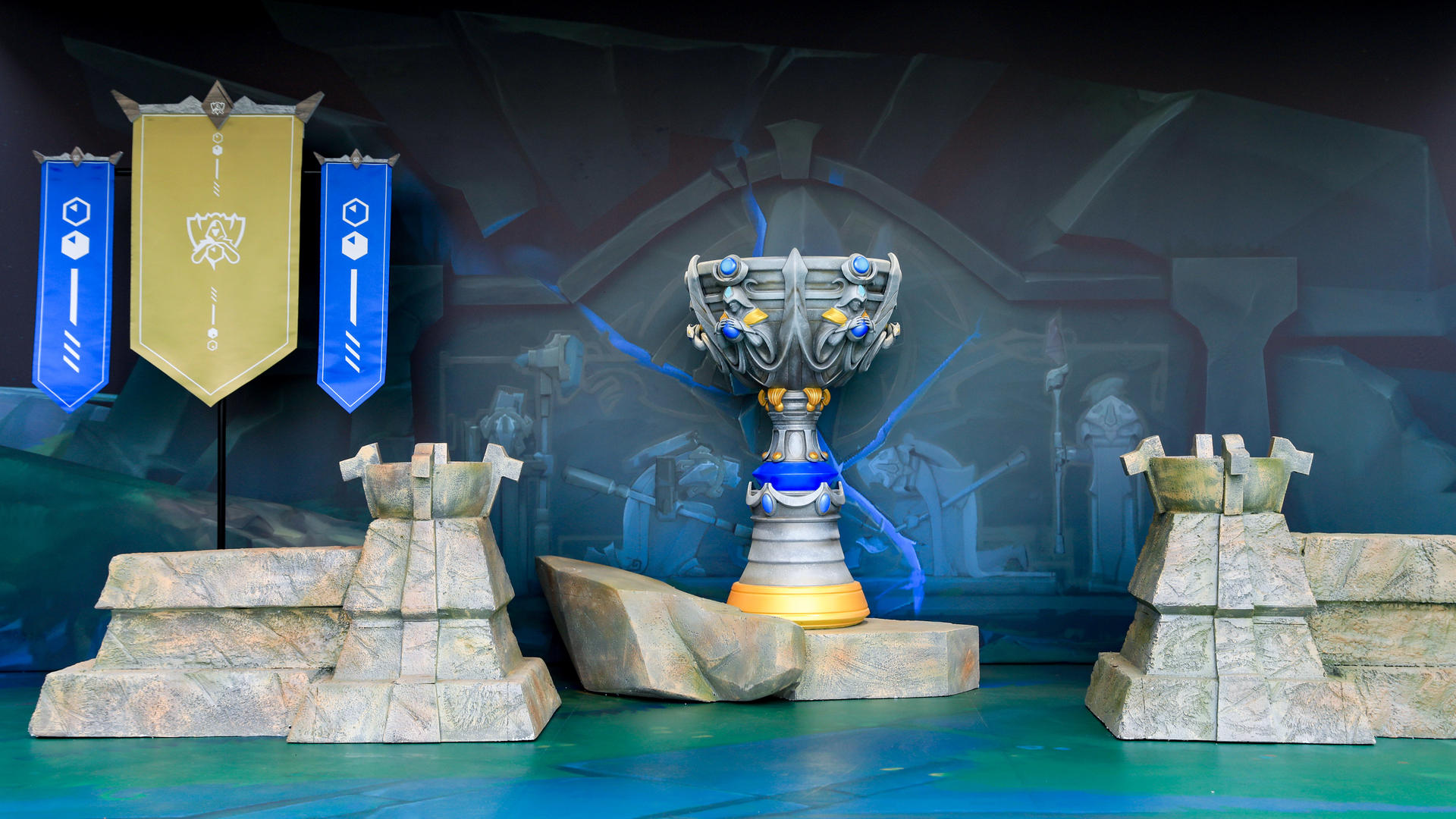 英雄联盟2021观赛派对活动策划刷爆朋友圈，体会线下观赛的超燃氛围 美陈网站 美陈前沿 