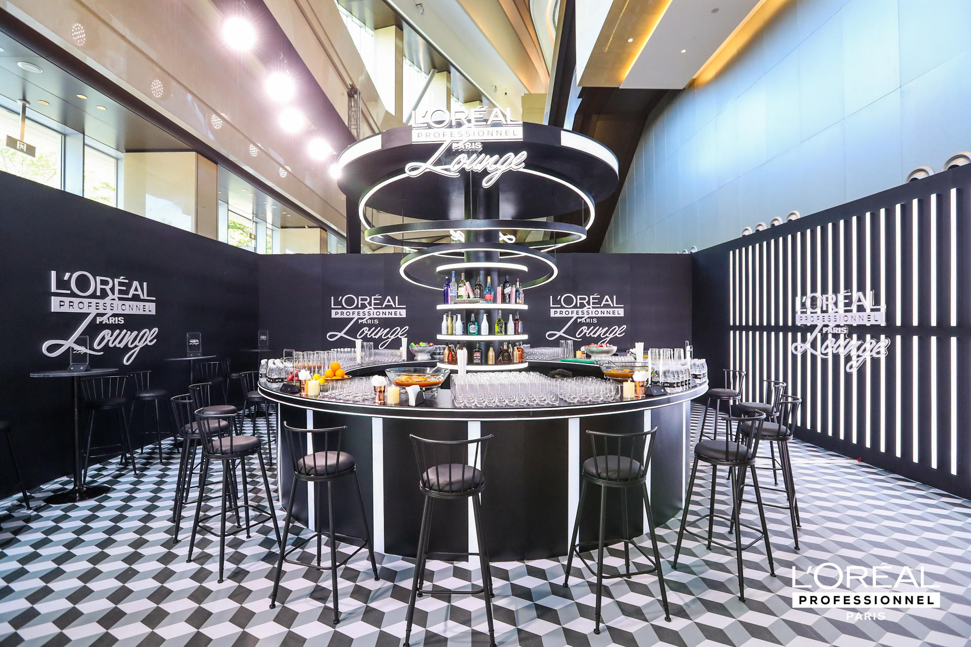 巴黎欧莱雅PRO先锋嘉年华活动策划明英MySalon360°沉浸式体验 美陈网站 美陈前沿 