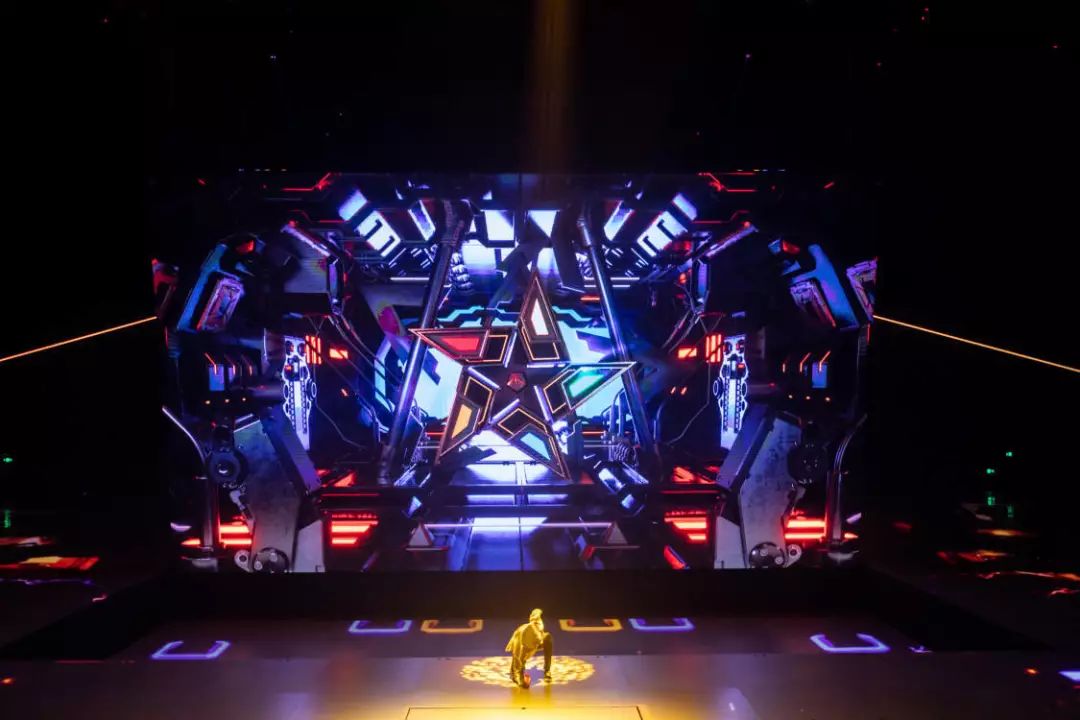 CFS打造了一场“零距离”的试听盛宴活动，裸眼3D投影秀惊险刺激 美陈网站 美陈前沿 