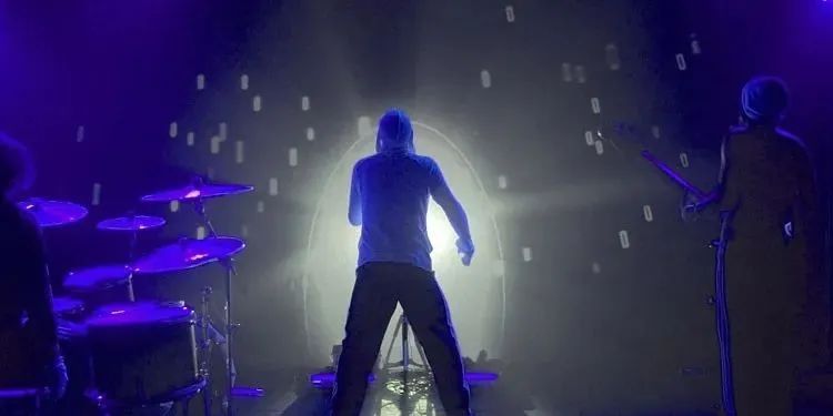 用动作就能操纵视觉的演出活动未来气息满满，身临其境的视觉效果很大胆 美陈网站 美陈前沿 