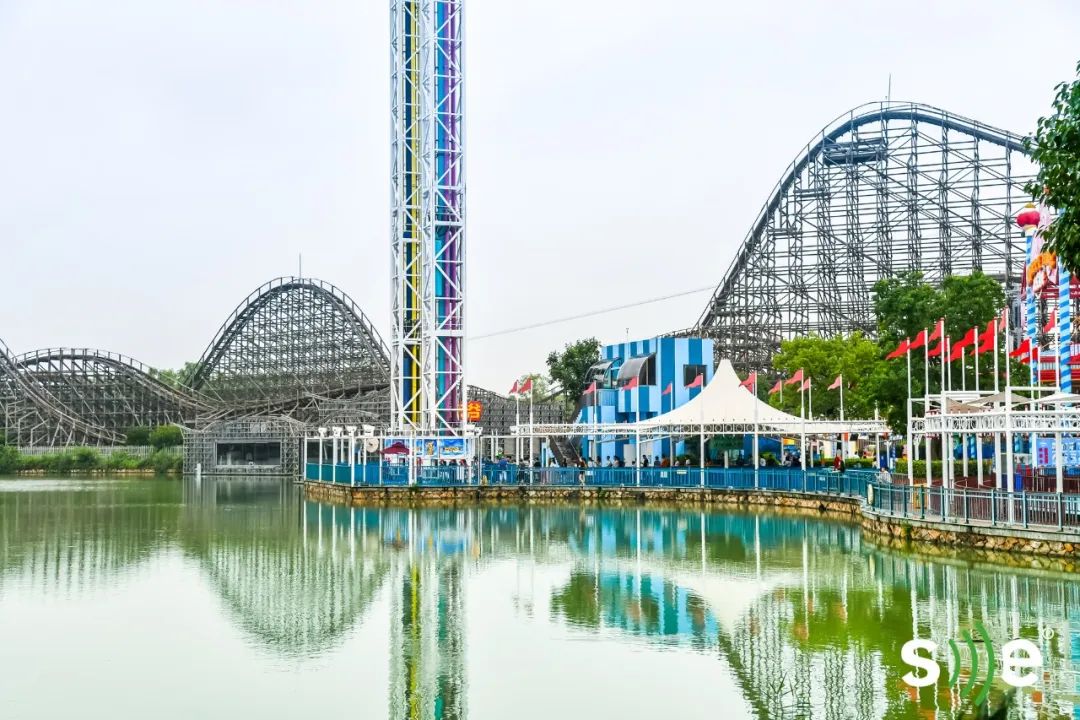 上海欢乐谷EV电音节活动化身迷幻宇宙，策划的主题派对燃爆夏日 美陈网站 美陈前沿 