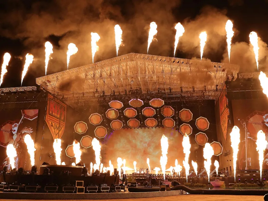 羡煞全世界的音乐活动策划就是这么燃这么炸，舞美设计绝了！ 美陈网站 美陈前沿 