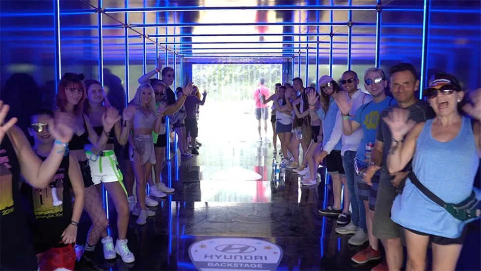 现代汽车音乐节上的体验活动策划的巨大帐篷吸引了超多注意力 美陈网站 美陈前沿 