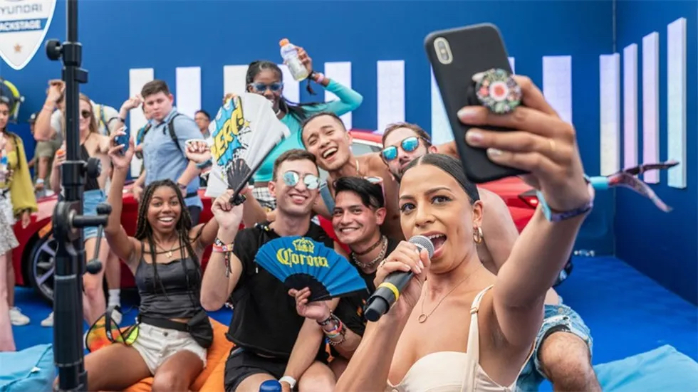 现代汽车音乐节上的体验活动策划的巨大帐篷吸引了超多注意力 美陈网站 美陈前沿 