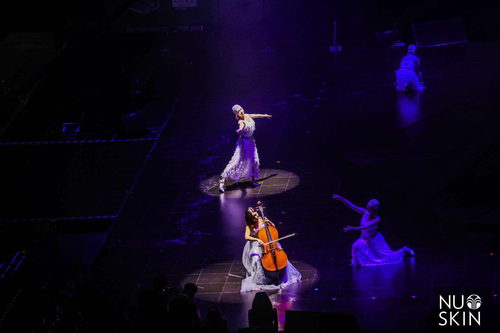 如新超级年会活动策划以年轻人喜欢的方式点燃了全场激情 美陈网站 美陈前沿 