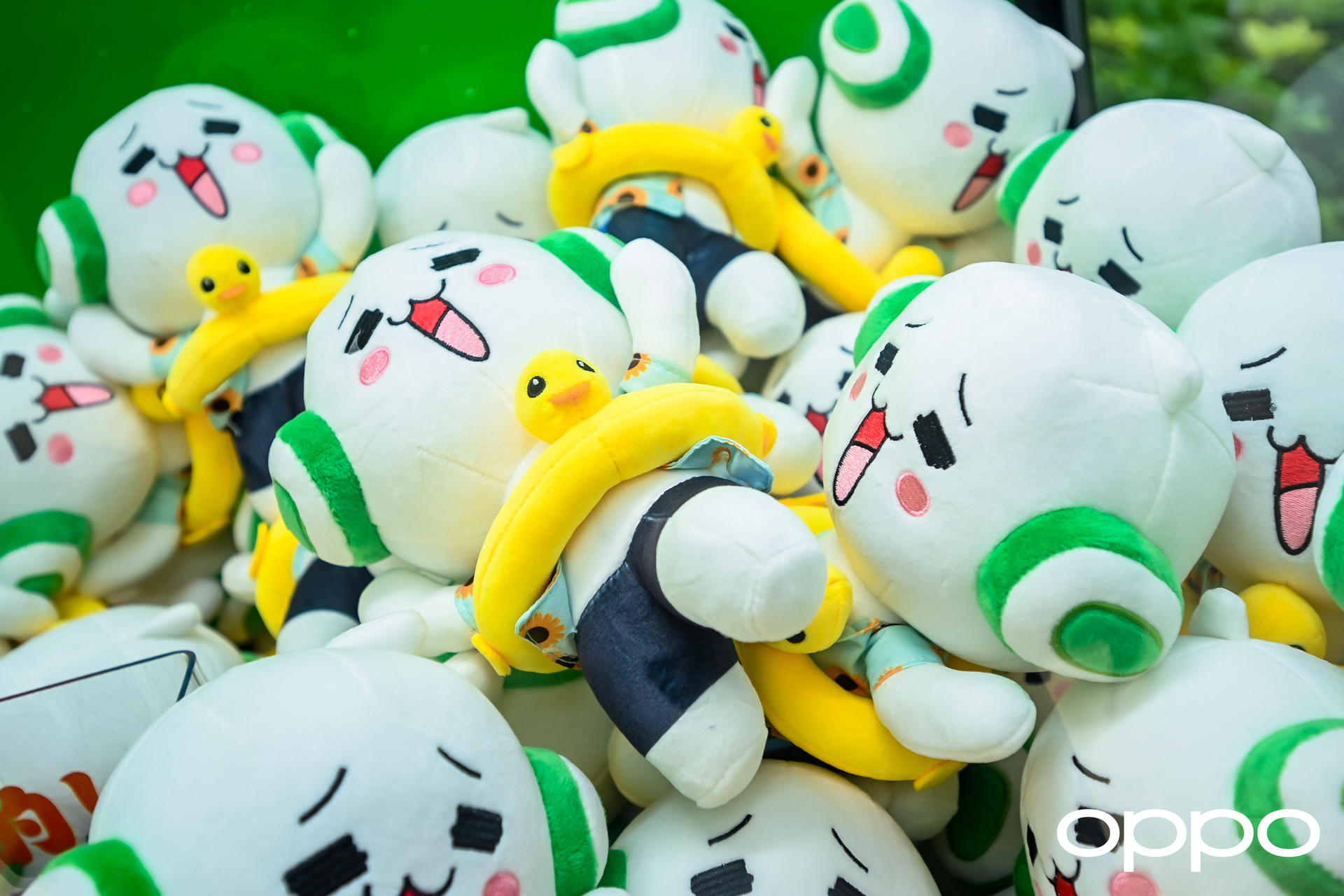 「趁年轻 造未来」OPPO校园招聘员工入职仪式活动策划格外青春 美陈网站 美陈前沿 