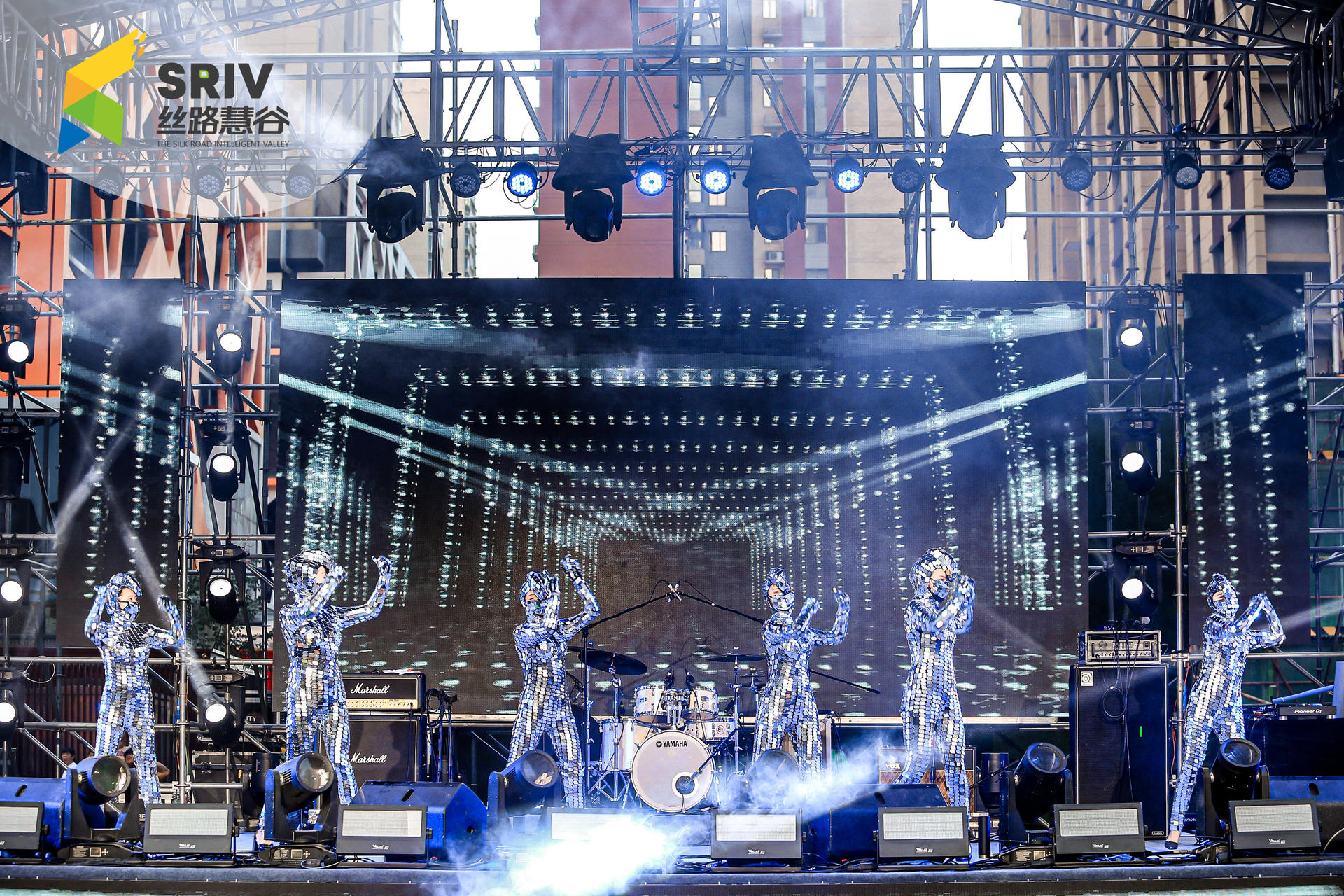 概念街区开街仪式活动策划空降知名乐队，爆梗频出尖叫不断 美陈网站 美陈前沿 