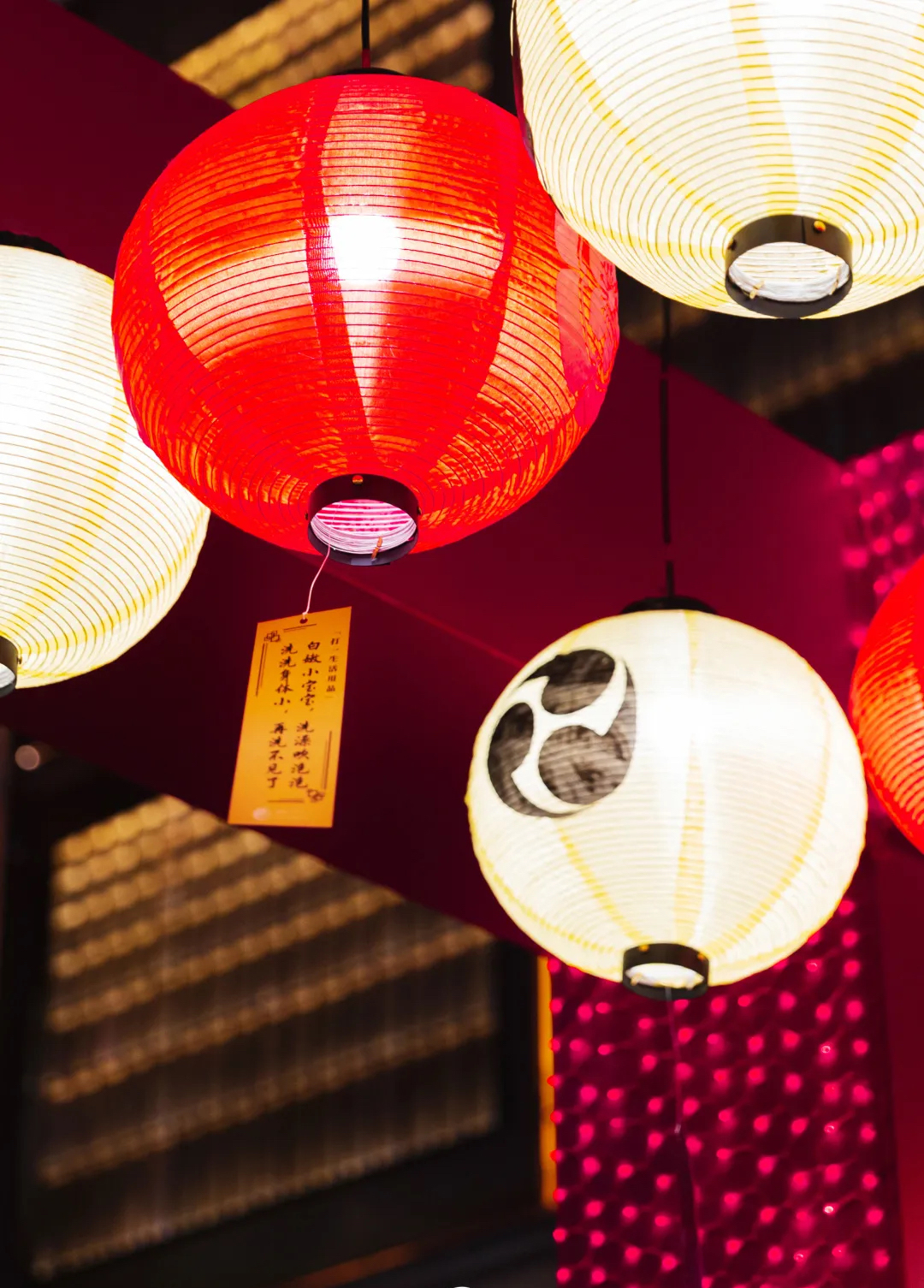 外滩元宵活动策划的美陈设计敲别致，还能跨越艺术与生活的匠心之旅