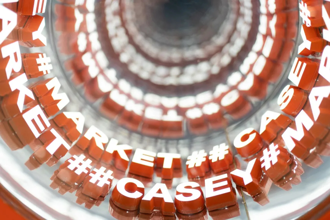 原创IP凯西兔主题街区活动策划很丰富，场景打卡更明亮有趣