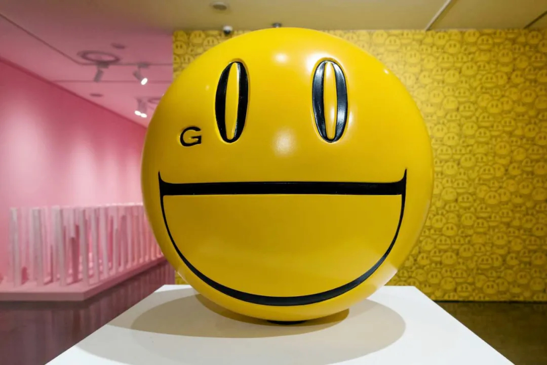 招牌笑脸球emograms新春展览活动策划超happy,金银满屋福满年