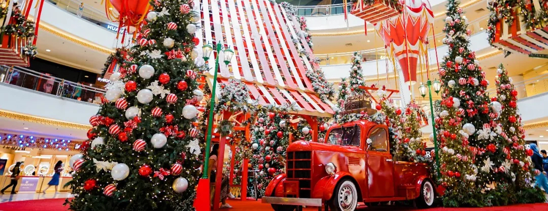 「把圣诞带回家」圣诞主题活动策划风格超童话风,还有热气球呢